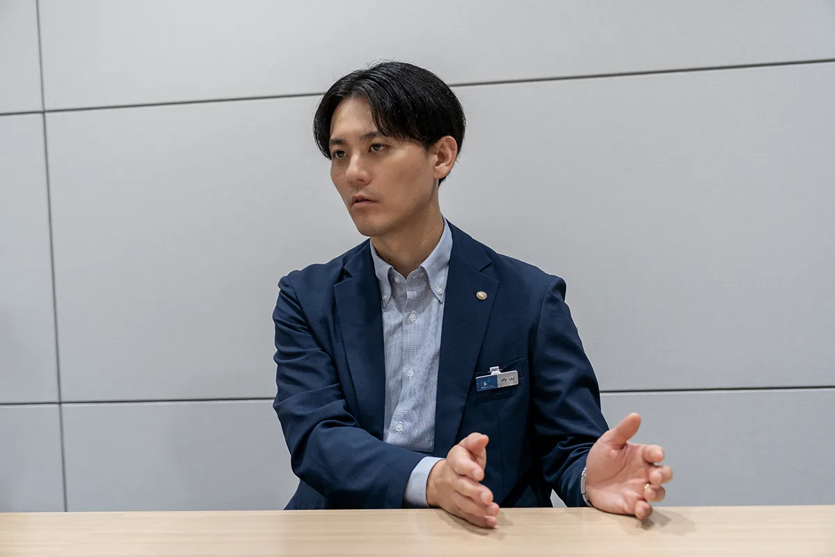 内山 奎亮様